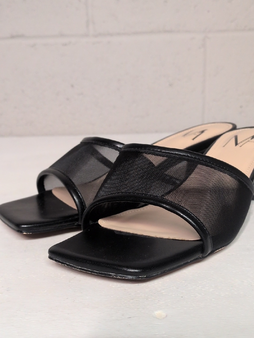 Women's Black Mesh Slide Block Heel Mule Sandal Dress Shoe Size 7.5 - Picture 8 of 8